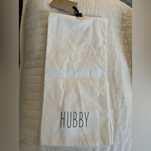 Stitch and Weft “wifey” and “hubby” towels - Picture 2 of 3